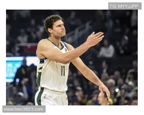 布鲁克洛佩斯：从NBA巨星到篮球战术的领航者