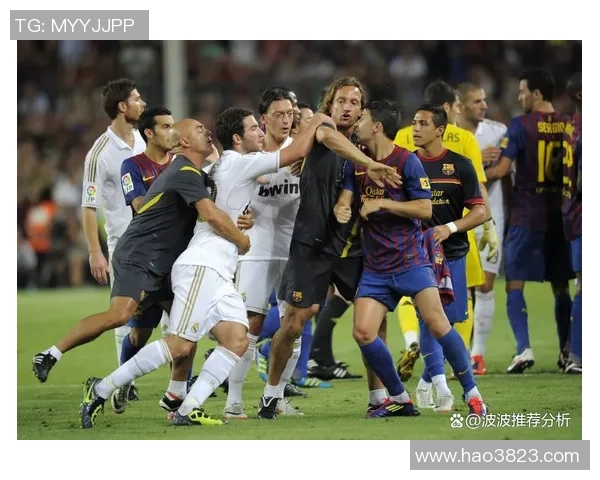 巅峰对决皇马与巴萨再度交锋球迷热情高涨期待精彩瞬间