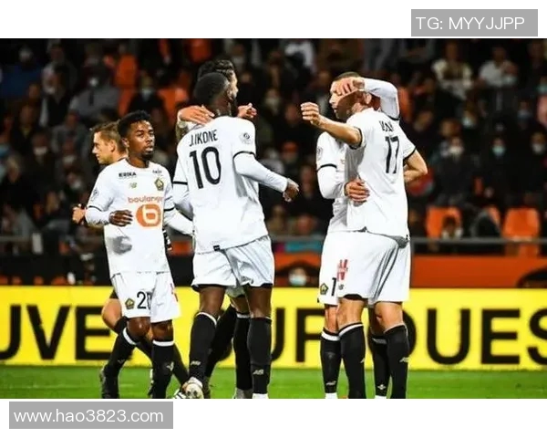 法甲激战里尔迎战洛里昂双方争夺关键三分展现精彩对决